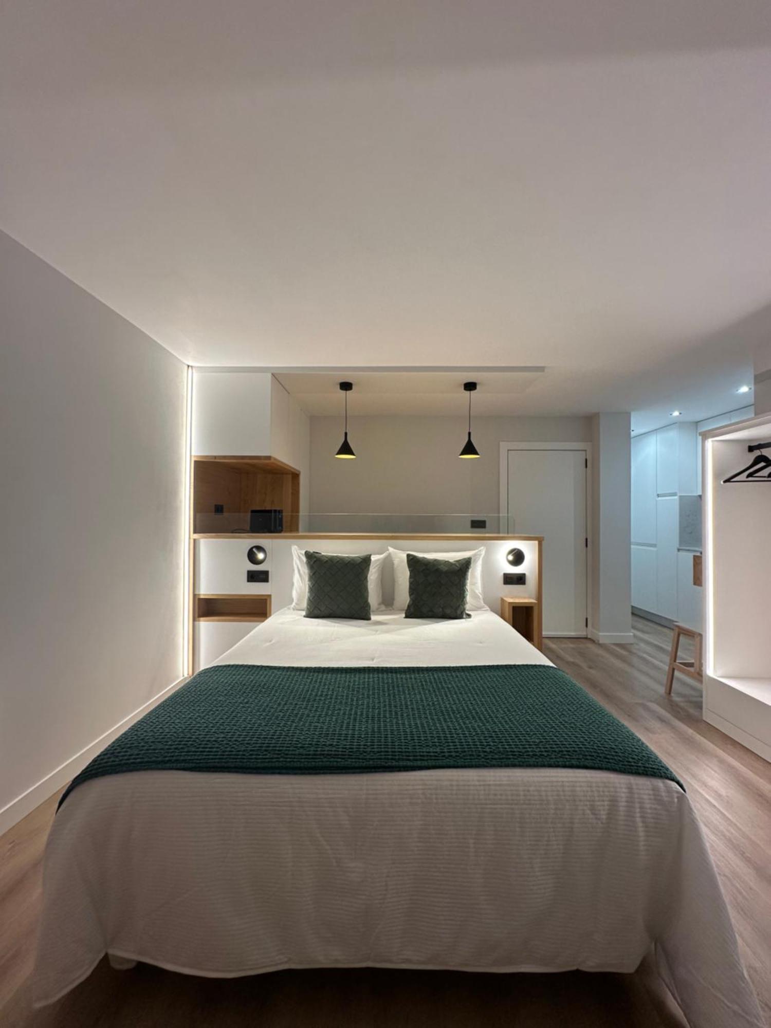 Apartamento Plaza Este Muxía Extérieur photo