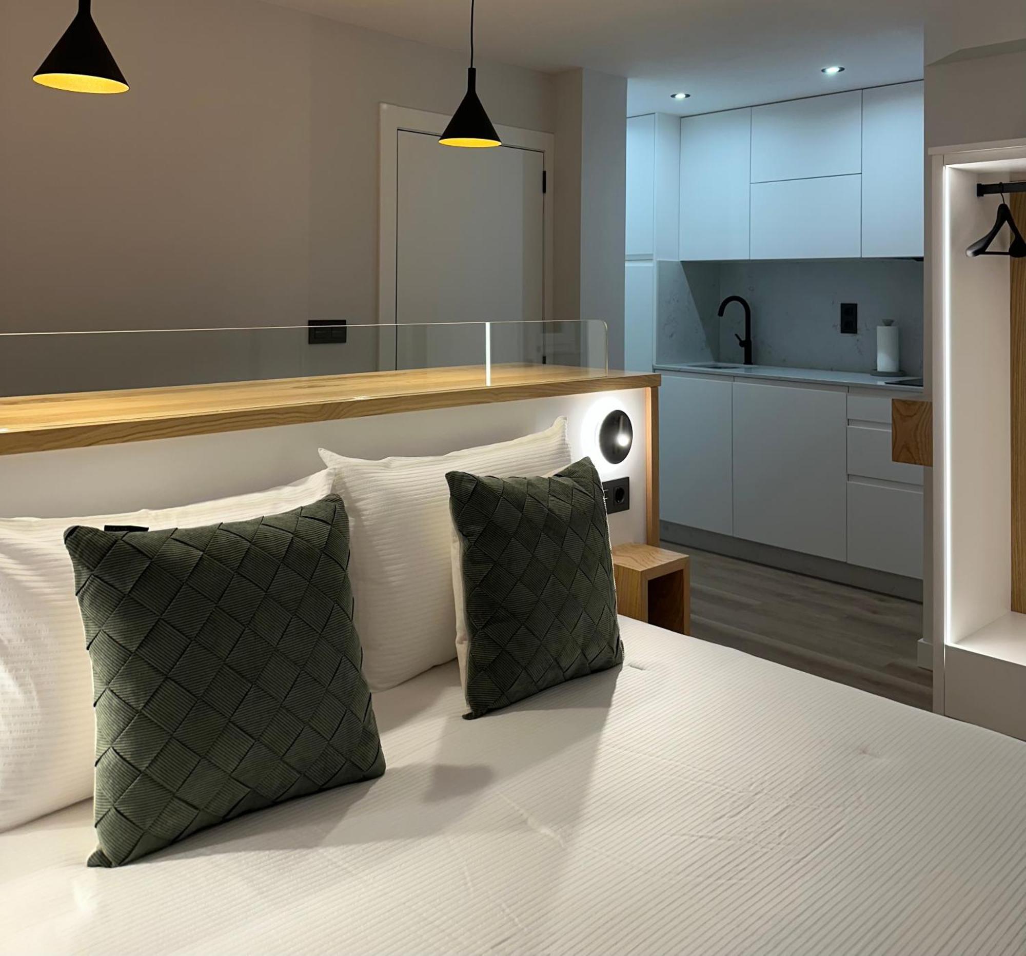 Apartamento Plaza Este Muxía Extérieur photo