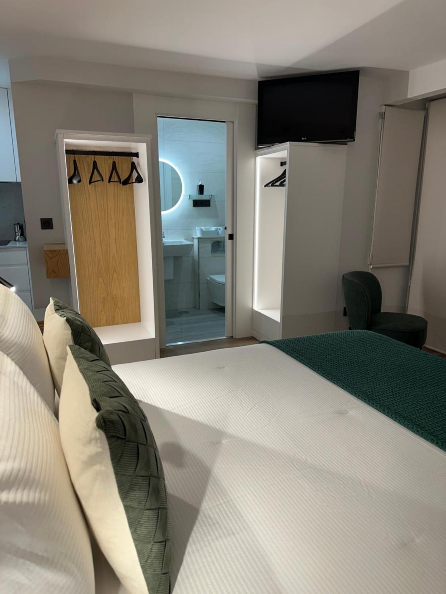 Apartamento Plaza Este Muxía Extérieur photo